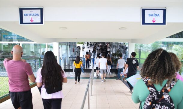 Desde 2018, oFiespossibilitajuros zero a quem mais precisa e uma escala de financiamento que varia conforme a renda familiar do candidato