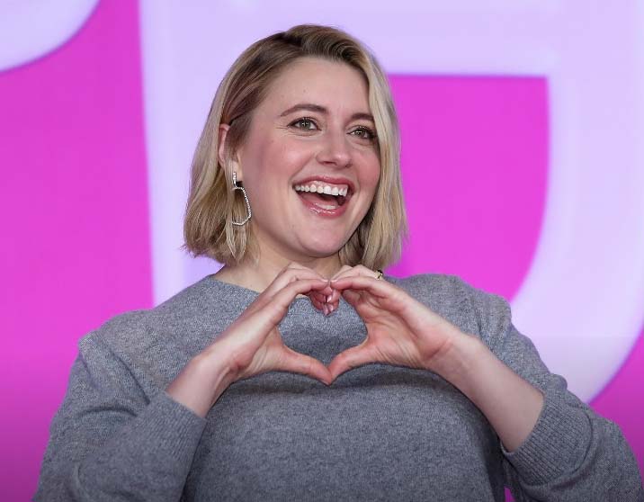 Greta Gerwig é a diretora responsável pelo filme da Barbie, Adoráveis Mulheres e Lady Bird