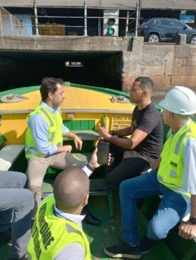 A medida visa evitar a queda de blocos de concreto do túnel sobre os 15 mil usuários deste centenário meio de transporte
