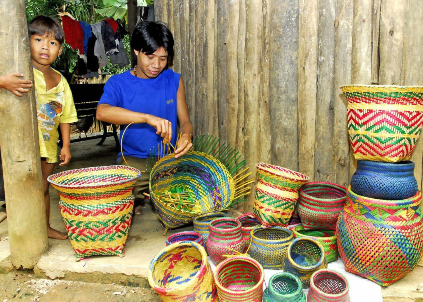 Quem for à aldeia pode comprar artesanato e outras peças