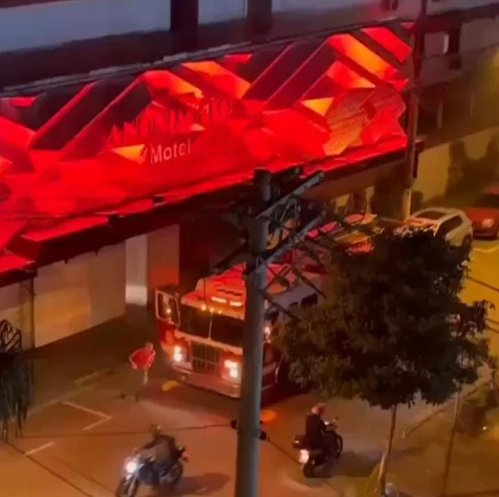 Incêndio em motel em Santos