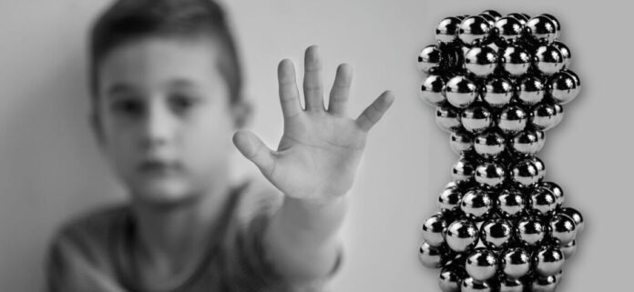 As 'bolinhas de imãs coloridas anti-stress' são negociadas em market places como brinquedos, sem que sejam regulamentadas pelo Inmetro