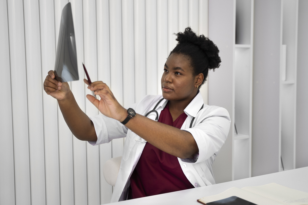 Ao não respeitar o tempo de recuperação de uma cirurgia ou osso quebrado o paciente pode ter embolia pulmonar