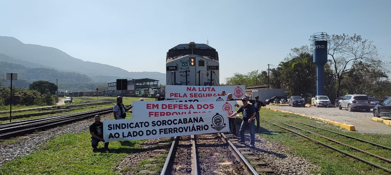 Os assaltos, denunciados constantemente, agora estão se somando à invasão dos trens sem que os maquinistas possam fazer nada