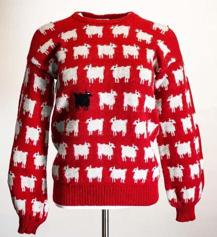 O suéter, usado por Diana em 1981, estará disponível para disputa em setembro na casa de leilões Sotheby's