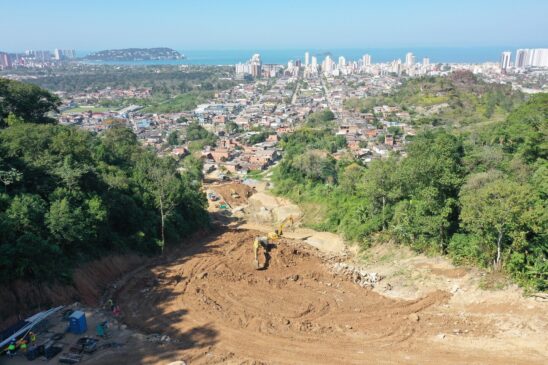 As intervenções conterão novos deslizamentos na área