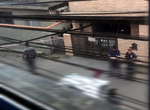 Um policial foi baleado durante a manhã desta terça-feira (1&ordm;) na região do Morro do São Bento, em Santos