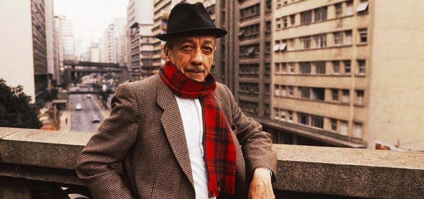 A mostra também apresenta o documentário nacional Adoniran, meu nome é João Rubinato, que conta a trajetória do sambista Adoniran Barbosa