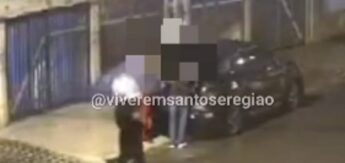 m casal foi assaltado à mão armada na rua Nabuco de Araújo, no Embaré, em Santos