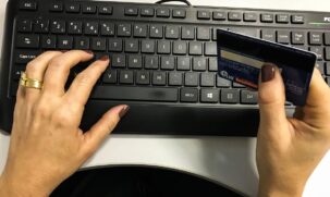 Nesta segunda (27), lojistas vão oferecer descontos de até 90% em produtos na Cyber Monday