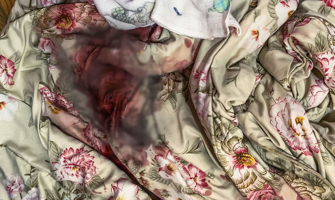 A ONG Rio de Paz informou que Eloá é a décima criança morta por bala perdida este ano no estado do Rio