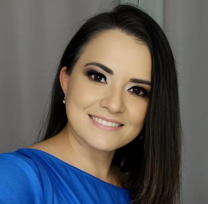 Carla Nascimento consultora visagista de imagem