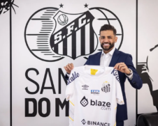 Júnior Caiçara é anunciado pelo Santos