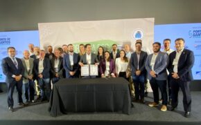 A Autoridade Portuária de Santos (APS), as Prefeituras de Cubatão, Guarujá, Santos e São Vicente, e instituições do complexo portuário de Santos assinaram o "Manifesto aos valores ESG do Porto de Santos"