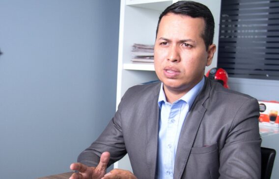 Danilo afirma que trata-se de perseguição política para lhe afastar do pleito de 2024