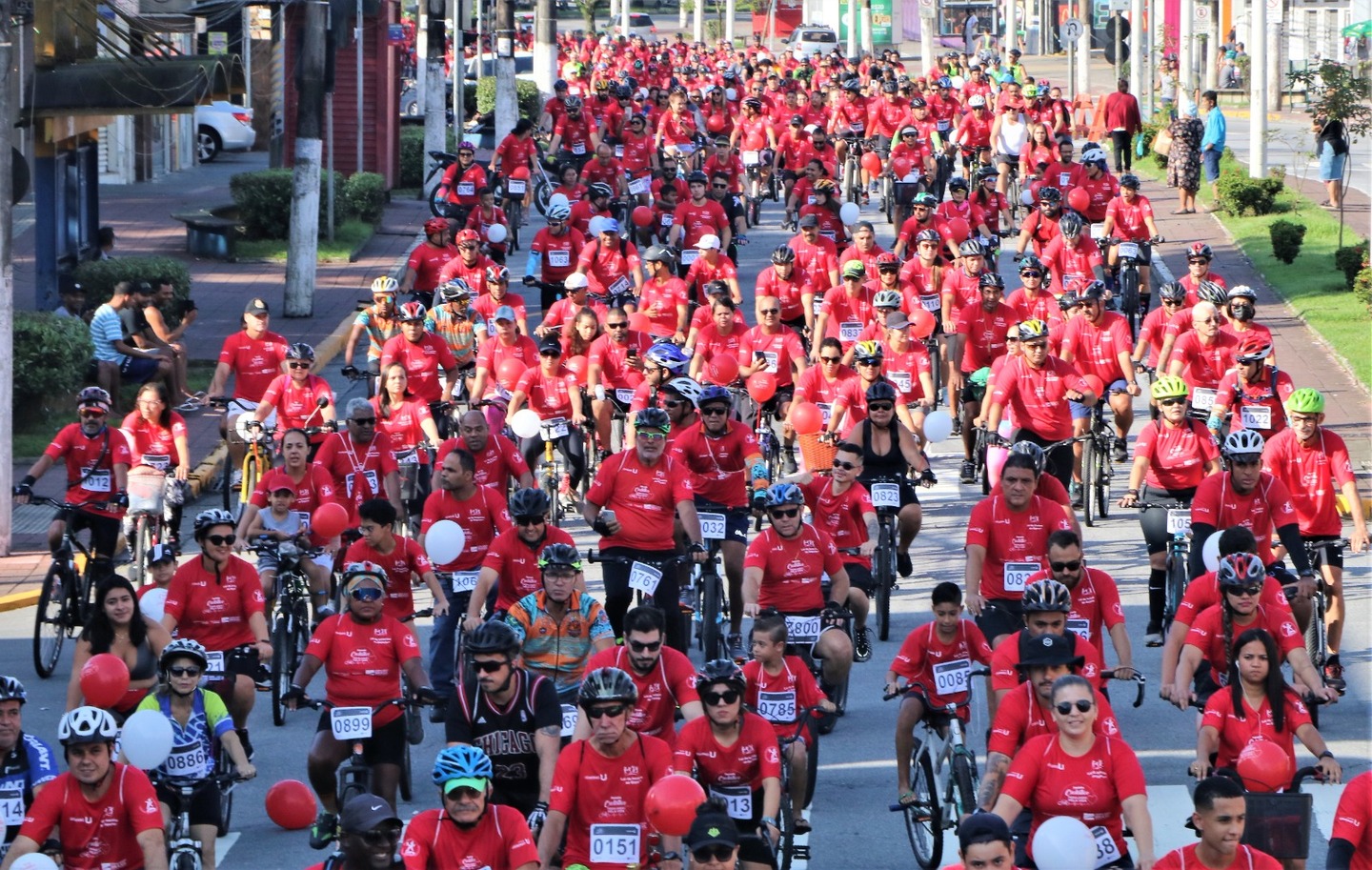 O objetivo do evento é incentivar e fomentar o uso de bicicletas como atividade física e esportiva