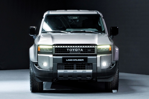 A nova Série 250 do Toyota Land Cruiser terá cinco opções de motores incluindo uma versão híbrida