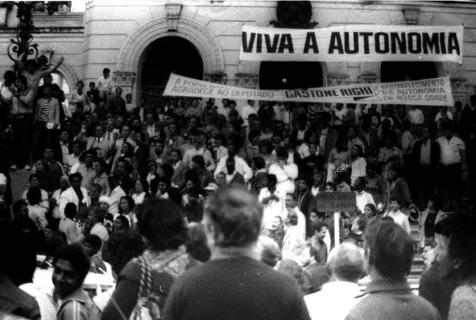 Sociedade se mobilizou pela autonomia política de Santos