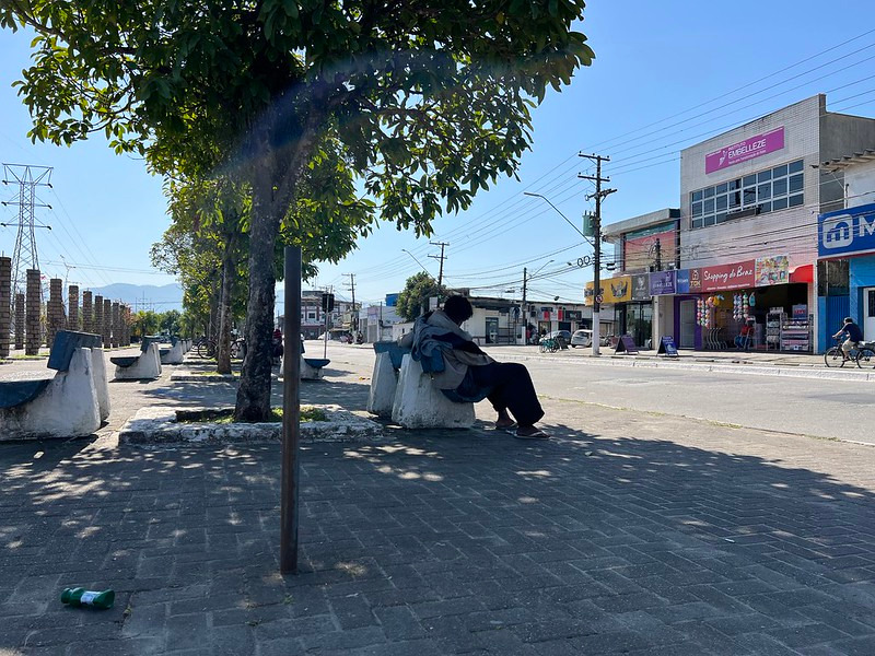 Pessoas em situação de rua aumentaram na Baixada e no País durante os últimos anos