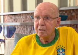 Zagallo segue evoluindo no tratamento de uma infecção urinária, diz um boletim médico