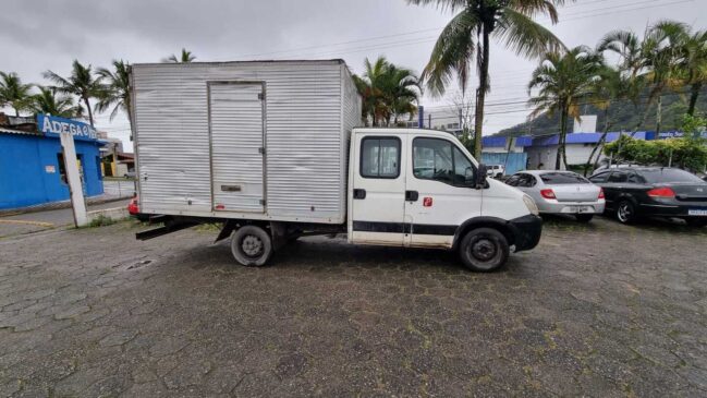O homem foi levado para a Delegacia de Polícia e pagou a fiança de R$ 1.320 e foi liberado