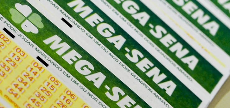 Ninguém acertou as seis dezenas do concurso 2.808 da Mega-Sena, sorteadas neste sábado (14)