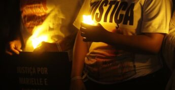 A manifestação teve a participação de coletivos de mães e familiares de vítimas da violência do Estado e coletivos de defensores de direitos humanos