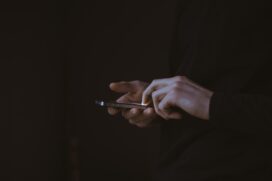 Um caso semelhante foi registrado na noite de 10 de agosto, quando um produtor de TV foi sequestrado na zona norte após cair no chamado golpe do Tinder