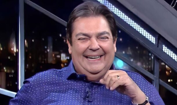 O boletim médico, divulgado nesta sexta-feira (1º), destaca que ele segue evoluindo bem