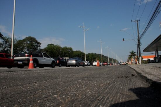 Essa mudança ocorre devido ao avanço das obras de remodelação das rotatórias entre os Bairros Boqueirão e Sítio do Campo