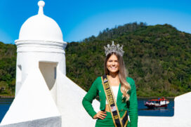 A Miss Bertioga, Carolinny Ferreira, representa a cidade e toda a Baixada Santista, sendo a única candidata da região