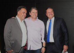 O prefeito Rogério Santos teve uma reunião com o governador Tarcísio de Freitas nesta semana