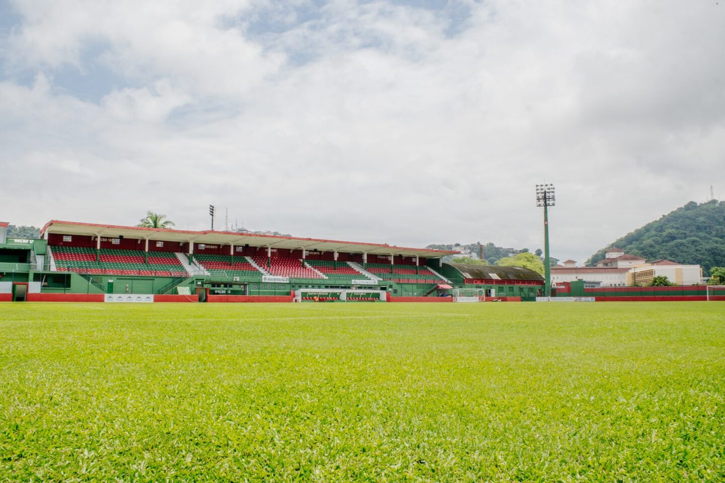 jogo de ida acontece em Bauru, no Estádio Doutor Alfredo Castilho, no domingo (10/9), às 17h