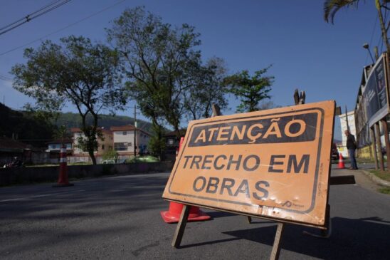 A estimativa de entrega é de 12 meses