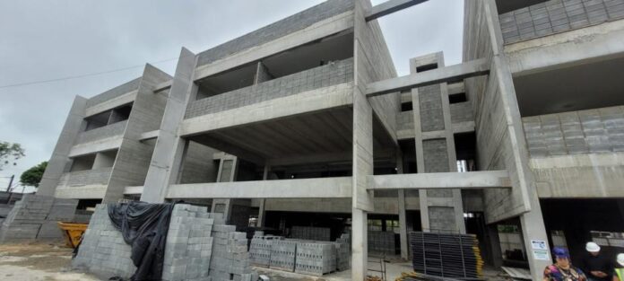 UME Azevedo Júnior tem obras quase concluídas