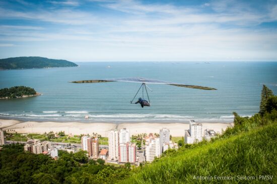 Devido às atividades, voos de parapentes, paraglider e asa delta estarão proibidos durante a quinta-feira (5)