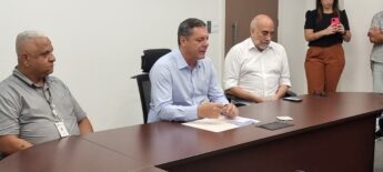 A integração das linhas do transporte público municipal junto ao Veículo Leve sobre Trilhos (VLT) passará por uma ampliação em Santos a partir do próximo domingo (5)
