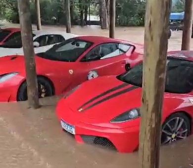 Ferraris alagadas no interior de Santa Catarina