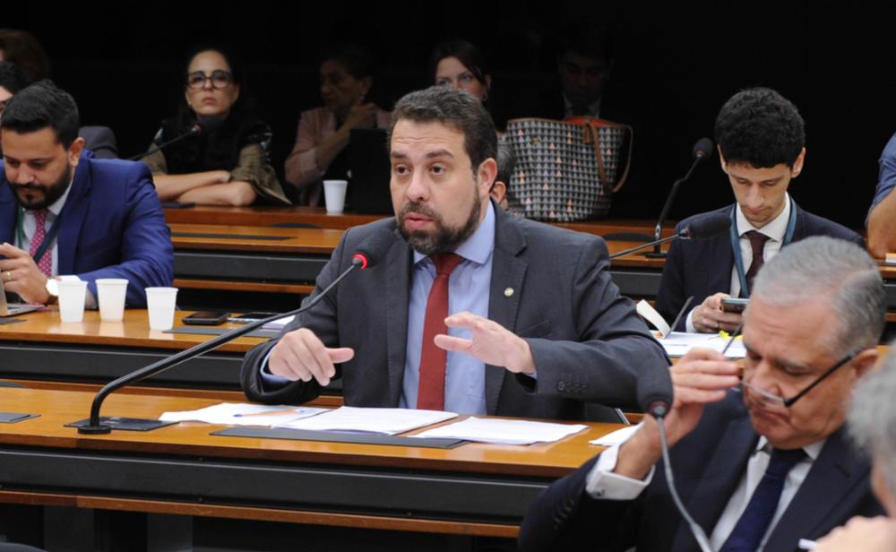 Projeto de Lei quer incluir o ecocídio na Lei de Crimes Ambientais, para "coibir a prática de atos planejados e decididos", segundo o autor, deputado Guilherme Boulos
