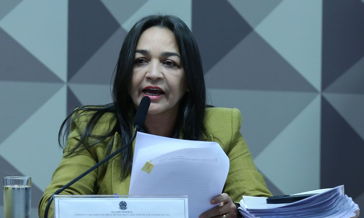 A relatora da Comissão Parlamentar Mista de Inquérito (CPMI) que investiga os atos do 8 de janeiro de 2023, Eliziane Gama (PSD-MA)
