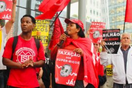 MTST protestou a favor da taxação de 'super-ricos' em São Paulo