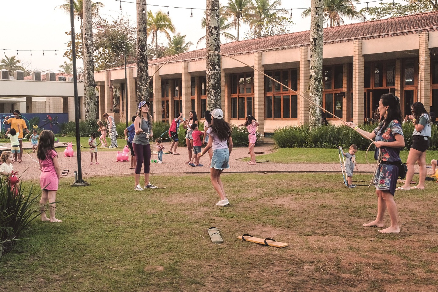 Neste fim de semana, o Sesc Bertioga está em clima de férias e de festa