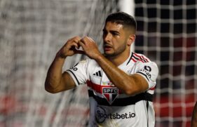 Os gols de Michel Araújo, Pablo Maia e Luciano, dois com assistências de James Rodríguez, garantiram a vitória no Morumbi