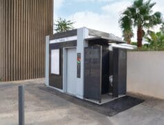 Banheiros autolimpantes já são realidade em cidades da Europa e são produzidos por empresas como a JcDecaux