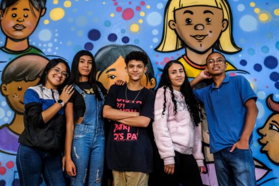 Estudantes a partir de 16 anos de idade podem se autodeclarar, enquanto os com 15 anos ou menos devem ter sua declaração feita pelos responsáveis
