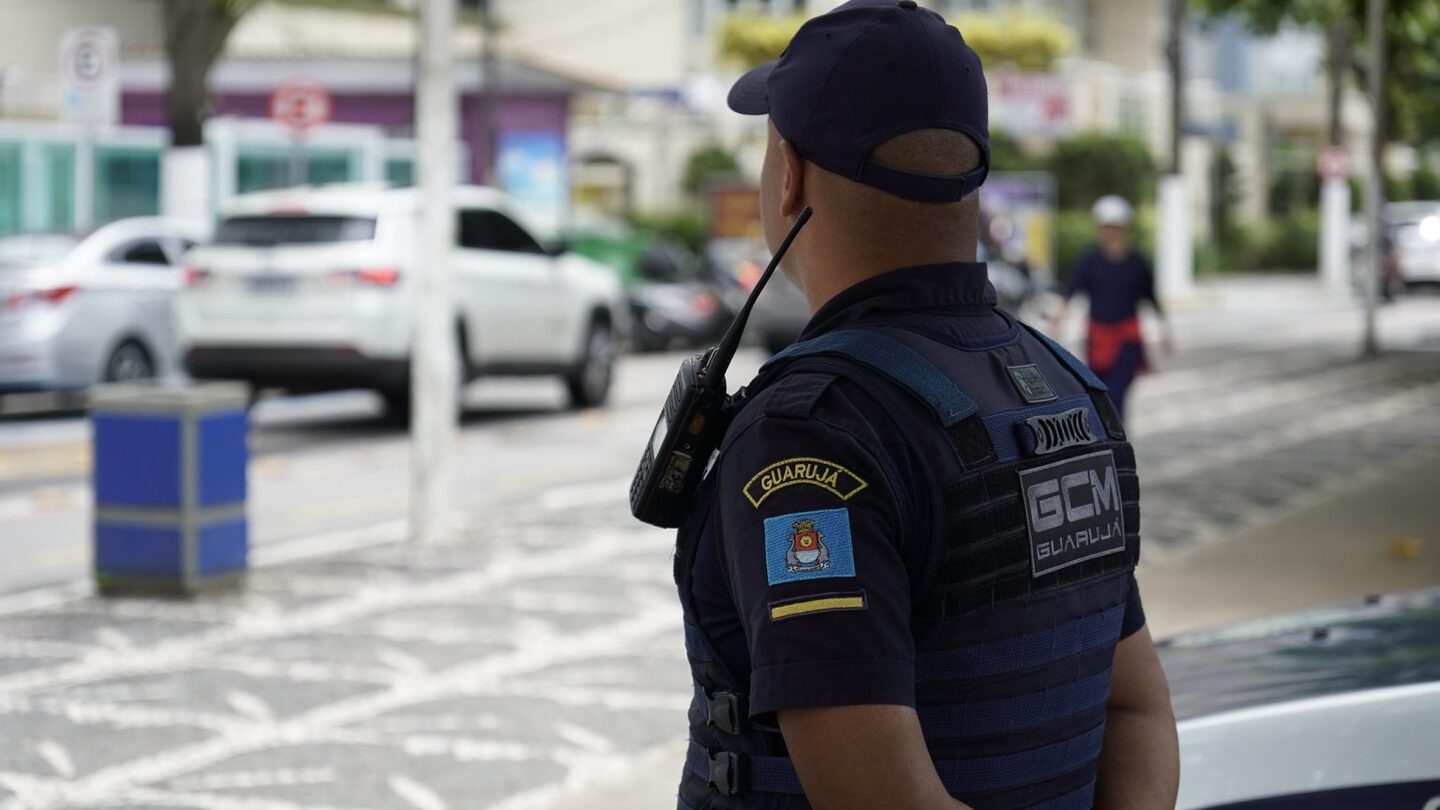 A ação conta com o reforço de bicicletas, motos e quadriciclos