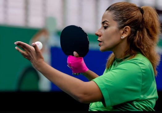 Juliana Silva realizará o lançamento do seu livro "Fênix", no Comfort Hotel Santos