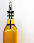 Vale ressaltar que, assim como na maioria dos produtos, o número do lote pode ser encontrado na parte externa da embalagem