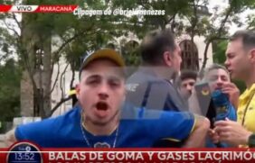 Torcedor do Boca imita macaco antes de entrar no Maracanã
