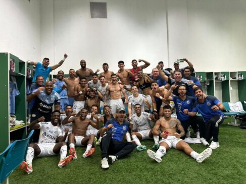 O Santos volta a campo já neste domingo, em clássico contra o São Paulo, às 18h30, na Vila Belmiro
